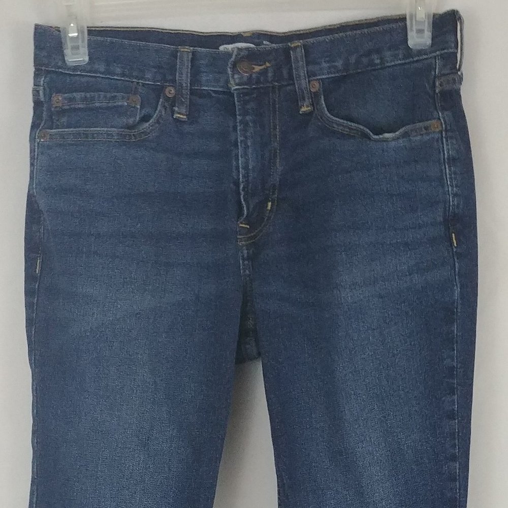 Old Navy Whiskered Distressed Bootcut Jeans 30x32 - Picture 6 of 9